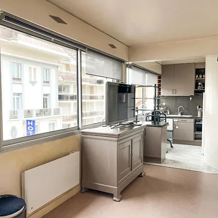 Plein Centre Avec Parking Secure *