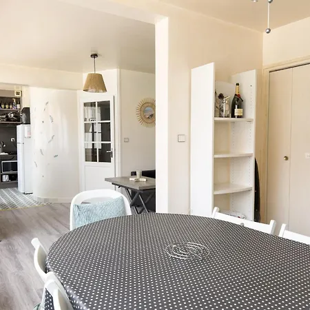Plein Centre Avec Parking Secure